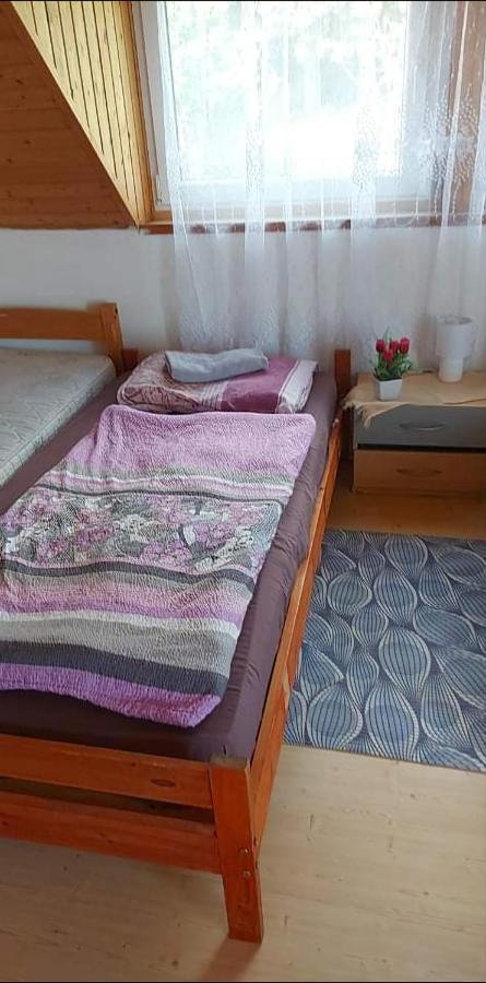 Visszavar-Lak Privat Berlemeny Badacsonytomaj Exterior foto